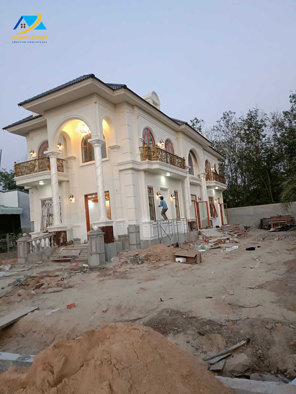 CÔNG TY TNHH TM DV XÂY DỰNG HOÀNG LÊ PHÁT