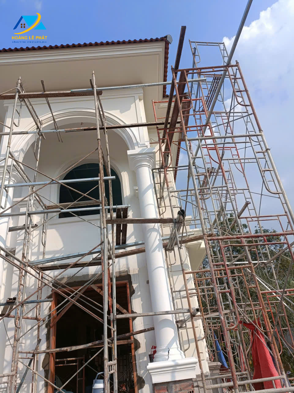 CÔNG TY TNHH TM DV XÂY DỰNG HOÀNG LÊ PHÁT